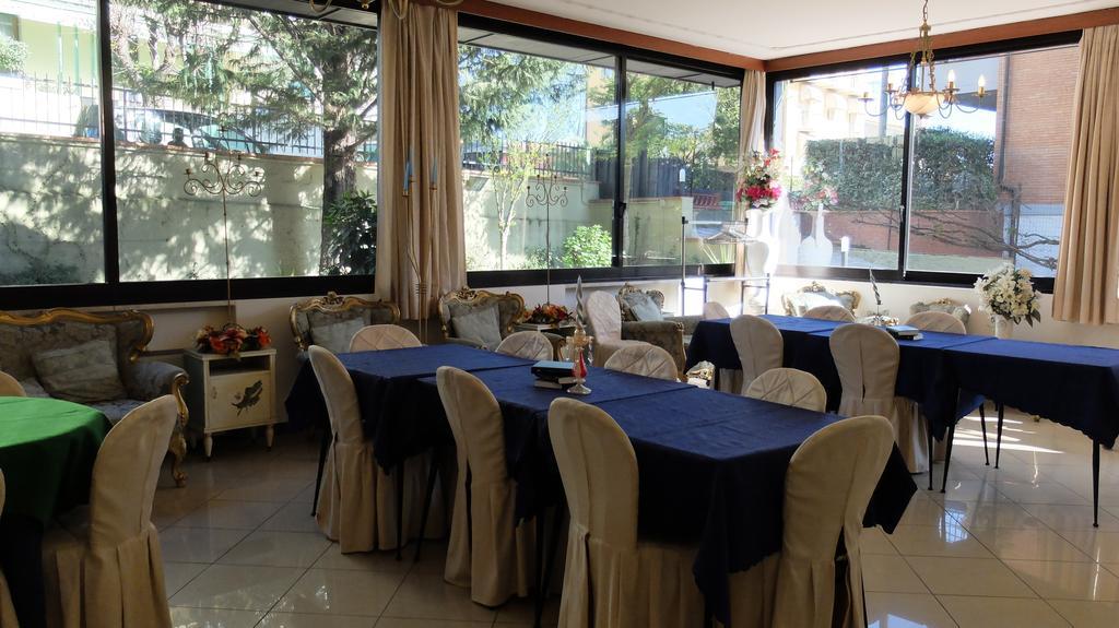 Hotel Dependance Montecatini Terme Buitenkant foto