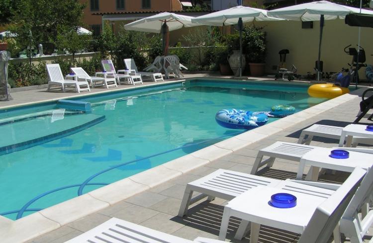 Hotel Dependance Montecatini Terme Buitenkant foto