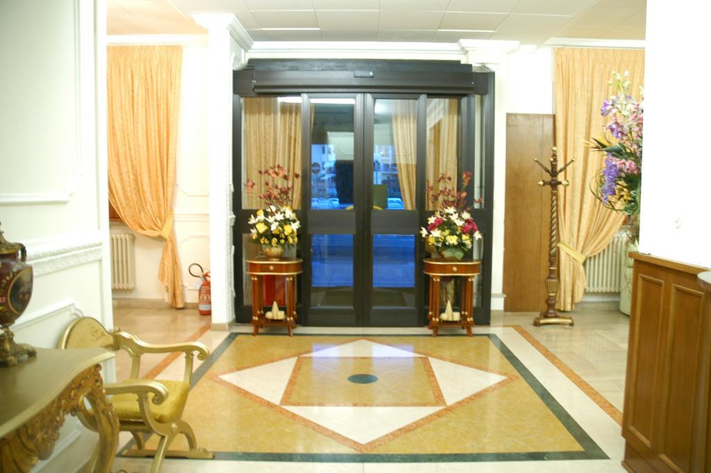 Hotel Dependance Montecatini Terme Buitenkant foto